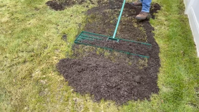 Lawn Leveling Rake Spreading Compost